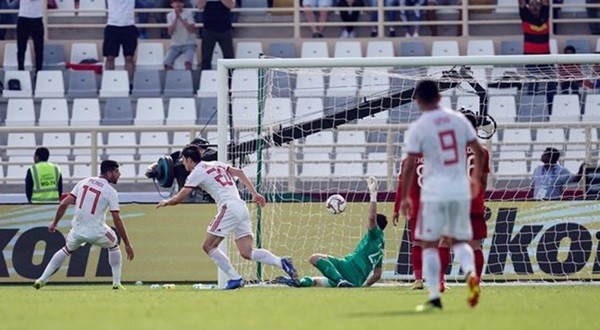 Asian Cup: Khán đài đìu hiu, cơ sở vật chất nghèo nàn - Bóng Đá