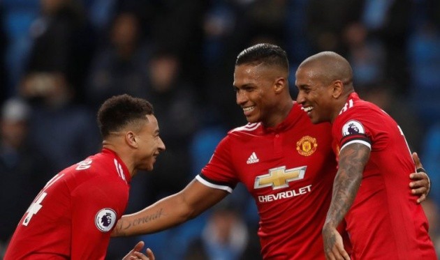 Xong! Thủ quân Man Utd đã 'chốt' xong tương lai - Bóng Đá
