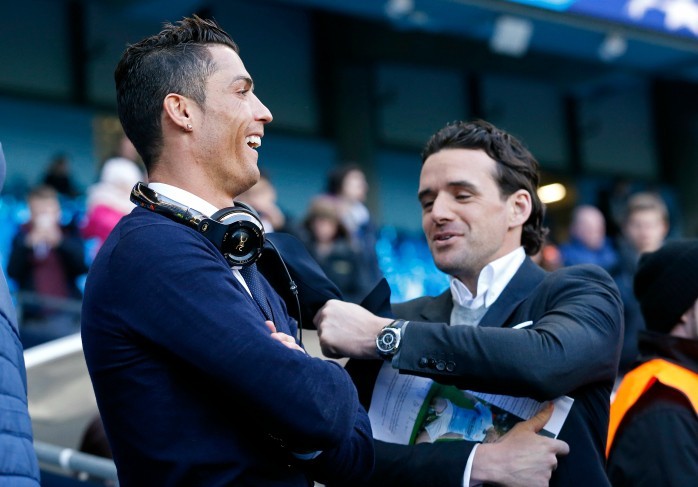 Owen Hargreaves nói điều phũ phàng về chiếc thẻ đỏ của Ronaldo - Bóng Đá