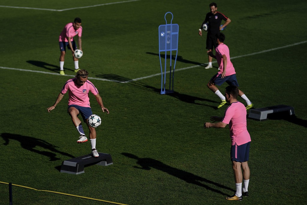 Ảnh tập Atletico Madrid - Bóng Đá