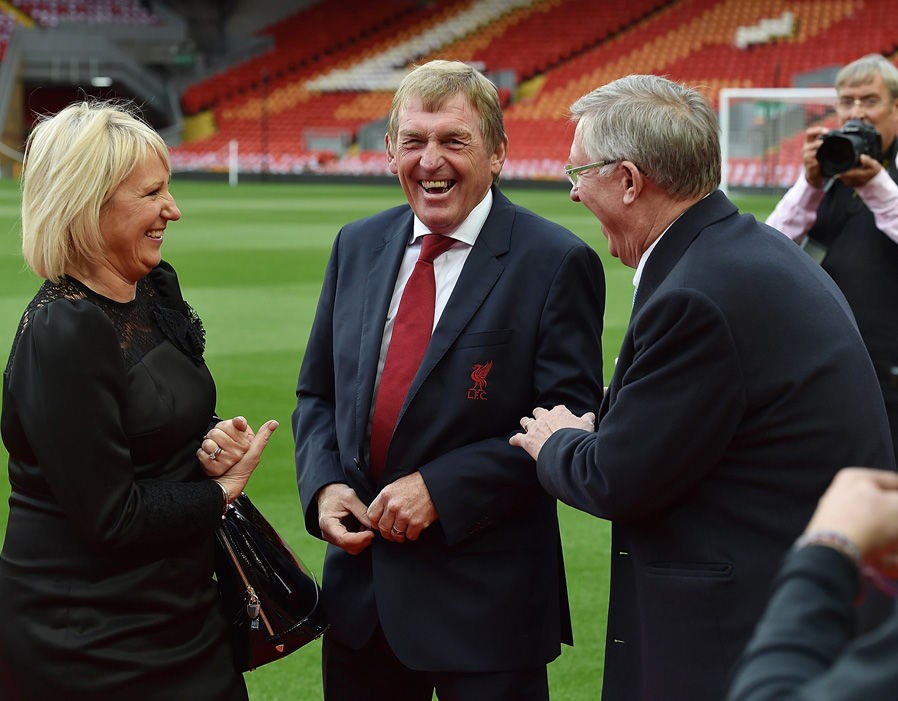 Kenny Daglish được vinh danh ở Liverpool - Bóng Đá