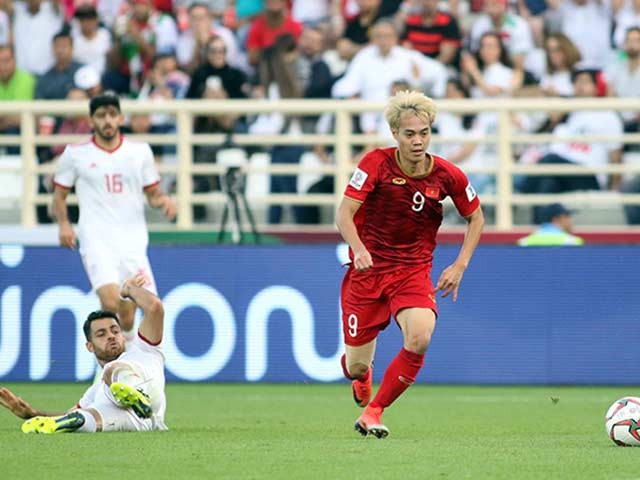 Đã đến lúc thầy Park trao cơ hội cho Văn Toàn? - Bóng Đá