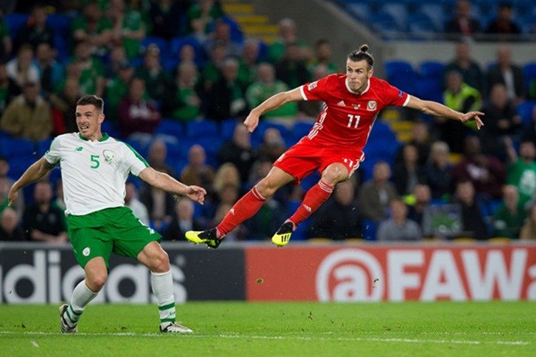 Không Ronaldo, Gareth Bale như mãnh thú sổ lồng - Bóng Đá