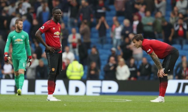 Bailly đáp trả 'đanh đá' trước chỉ trích của Neville - Bóng Đá