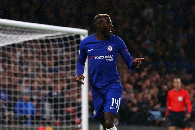 Tân binh Chelsea thề NHUỘM XANH mái đầu nếu ghi bàn - Bóng Đá