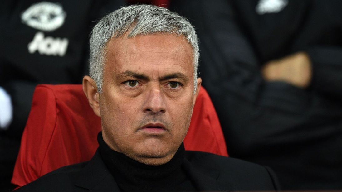 Đâu phải ngẫu nhiên mà Mourinho hòa hoãn với các học trò - Bóng Đá