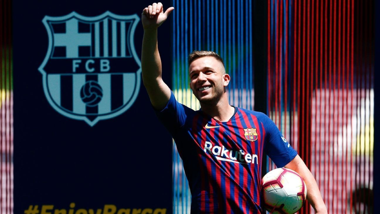 Arthur Melo: 