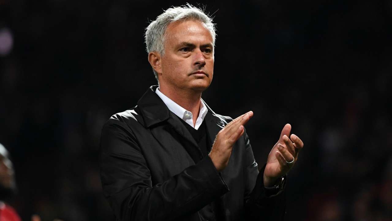 Mourinho hỏi CR7: 