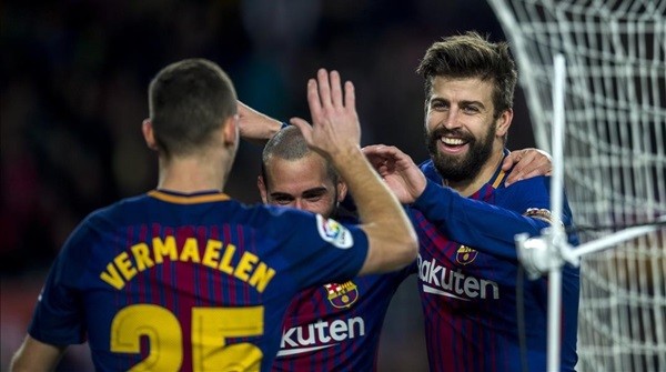 Góc nhìn: Barca đang “run rẩy” vì hàng thủ - Bóng Đá