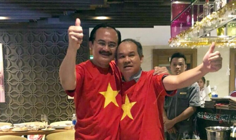 Bầu Đức: 