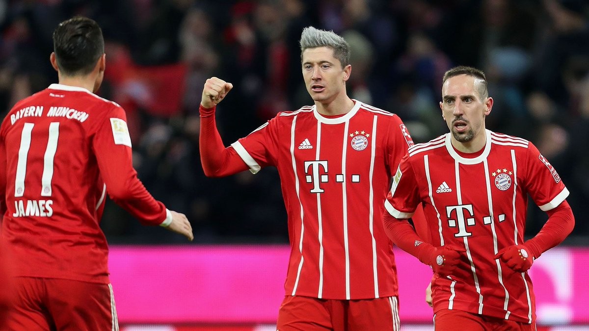  - Bóng Đá