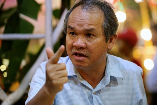 Bầu Đức: 