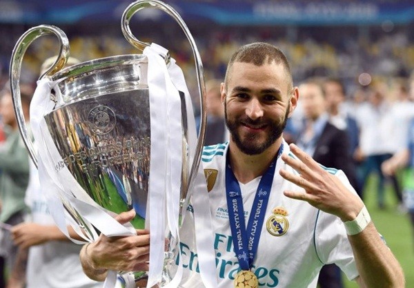 Benzema là ứng viên Quả bóng Vàng 2018: Trò lố của France Football - Bóng Đá