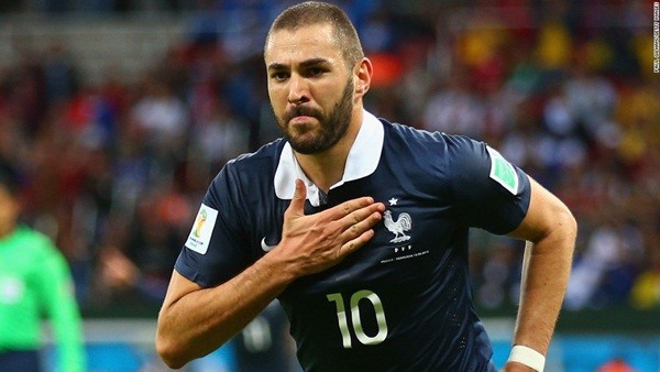 Benzema là ứng viên Quả bóng Vàng 2018: Trò lố của France Football - Bóng Đá
