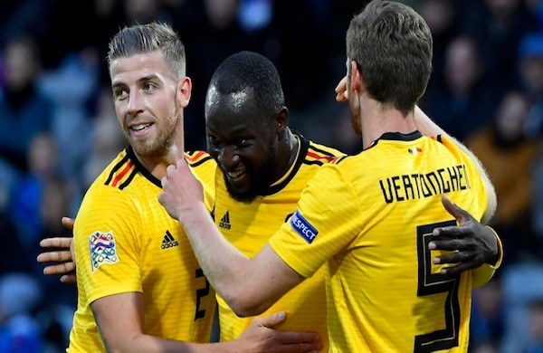 Courtois và Kompany không tin Lukaku giải nghệ - Bóng Đá