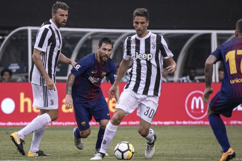 Đấu Barcelona, Allegri cân nhắc dùng 