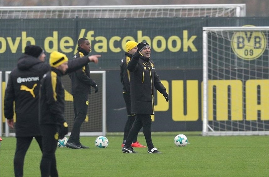 Hối hả tập luyện, Dortmund quyết tìm cảm giác chiến thắng - Bóng Đá
