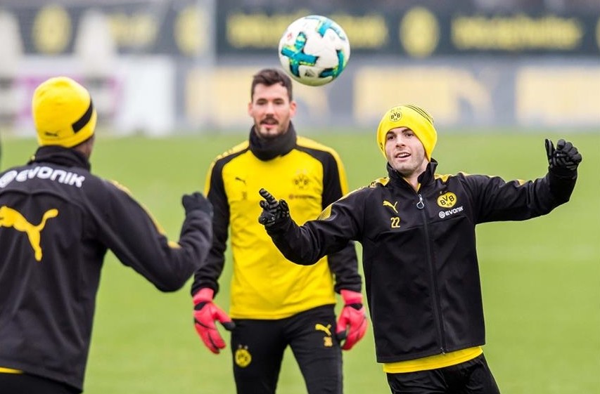 Với 'Đấng cứu thế' Peter Stoger, Dortmund tự tin vào hang Hùm - Bóng Đá