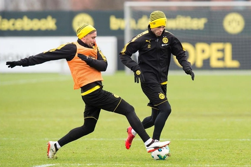 Với 'Đấng cứu thế' Peter Stoger, Dortmund tự tin vào hang Hùm - Bóng Đá