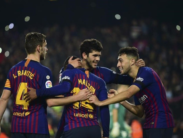 02h45 ngày 9/12, Espanyol vs Barcelona - Bóng Đá