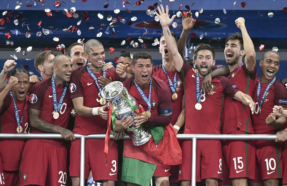 Công bố hạt giống vòng loại EURO 2020: Người Đức nếm trái đắng - Bóng Đá