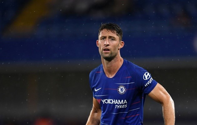 Arsenal target Manchester United's Eric Bailly, Chelsea's Gary Cahill in January  - Bóng Đá