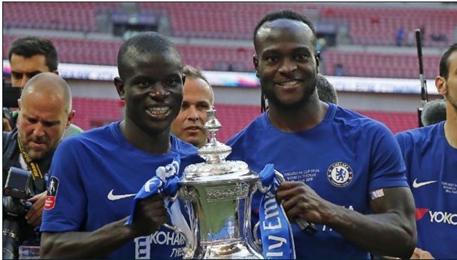 Góc Chelsea: Moses đã 