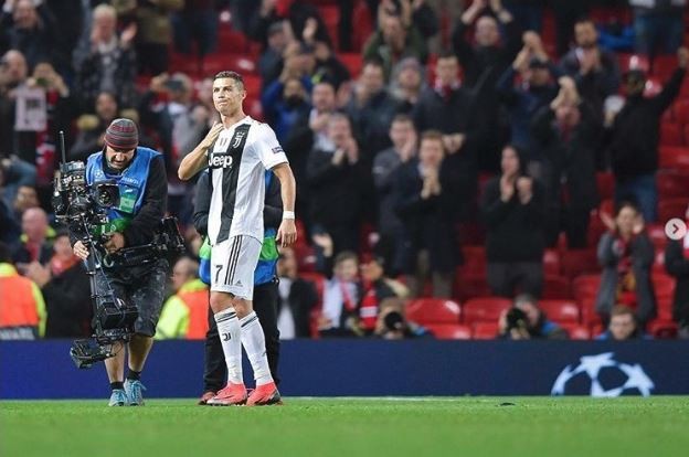 MU Ronaldo - Bóng Đá