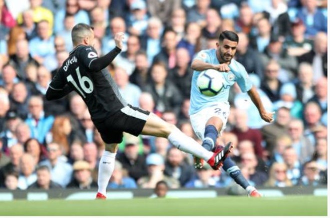 TRỰC TIẾP Man City 1-0 Burnley: Màu xanh ép sân (H1) - Bóng Đá