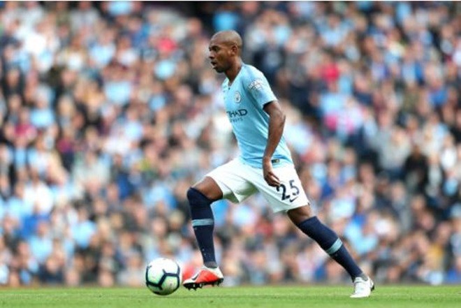 TRỰC TIẾP Man City 1-0 Burnley: Chủ nhà ru ngủ (H1) - Bóng Đá