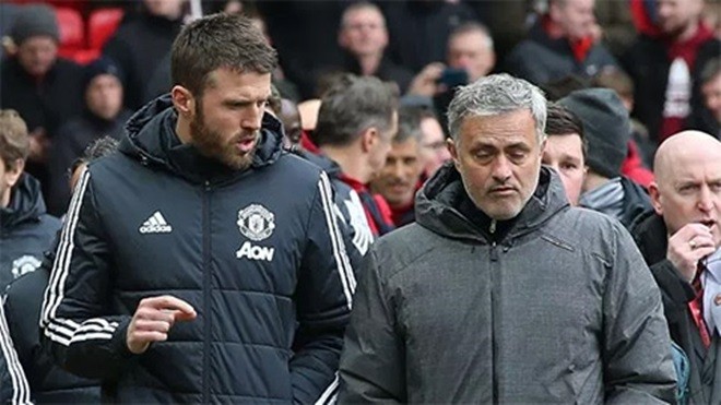 Điểm mặt những trợ lí HLV nổi tiếng ở Premier League hiện nay - Bóng Đá