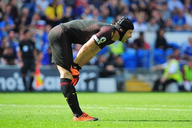 Cựu thủ môn Man Utd nói lời thật lòng về Petr Cech - Bóng Đá