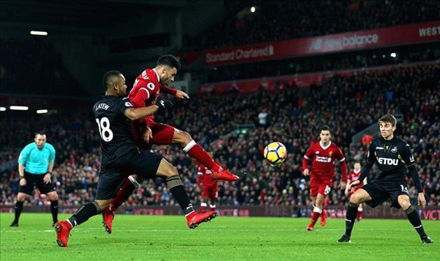 Ghi 1 bàn vào lưới Swansea, Oxlade-Chamberlain vẫn cảm thấy thất vọng - Bóng Đá