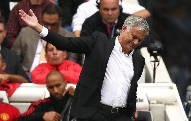 Alan Shearer chỉ ra nguyên nhân khiến Man Utd 