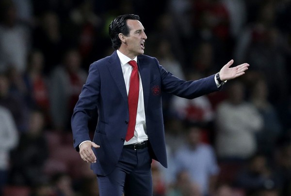 Emery phá vỡ truyền thống của Wenger ở Europa League - Bóng Đá