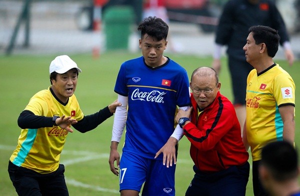 Vũ Như Thành: ‘Thành Chung sẽ là lựa chọn phù hợp để thay Duy Mạnh' - Bóng Đá