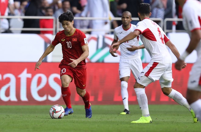HLV Jordan nói về VN - Bóng Đá