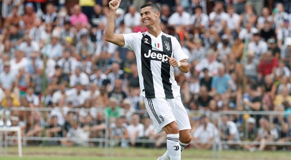 Quên Ronaldo - Messi đi, Ronaldo - Icardi cũng rất đáng xem - Bóng Đá