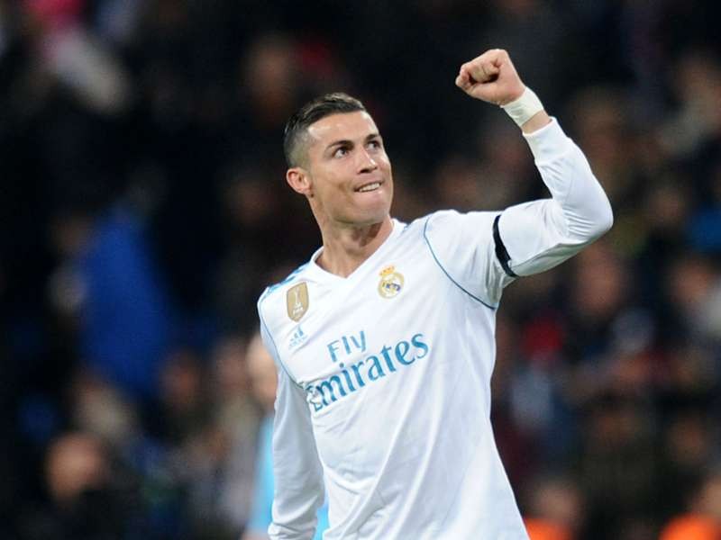 Khi bóng vàng cũng chẳng còn xứng với Ronaldo - Bóng Đá