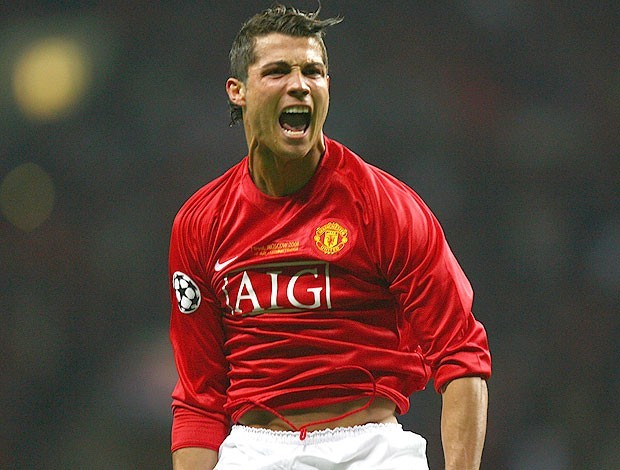 Ronaldo và những lần nhận thẻ đỏ đớn đau nhất cuộc đời - Bóng Đá