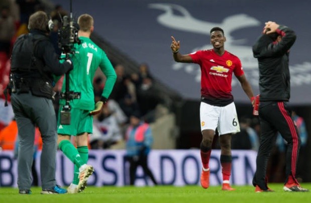 Mata phản ứng khó tin với De Gea sau trận - Bóng Đá