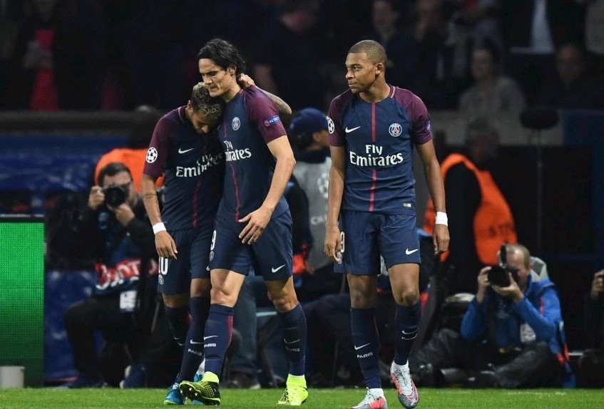 PSG thắng to Bayern: Anh em mình là một gia đình! - Bóng Đá