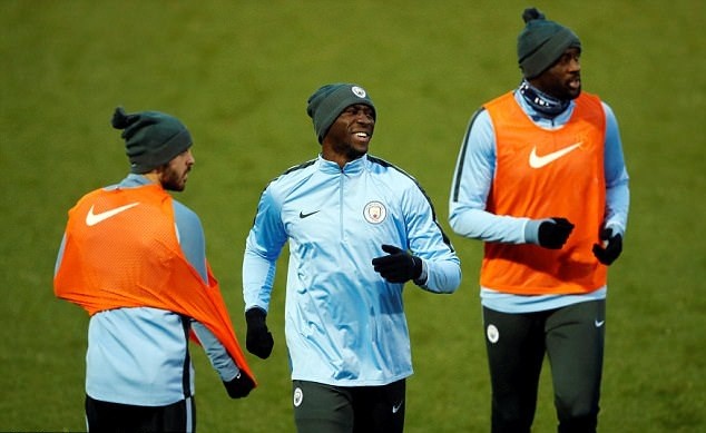 Man City tập luyện - Bóng Đá