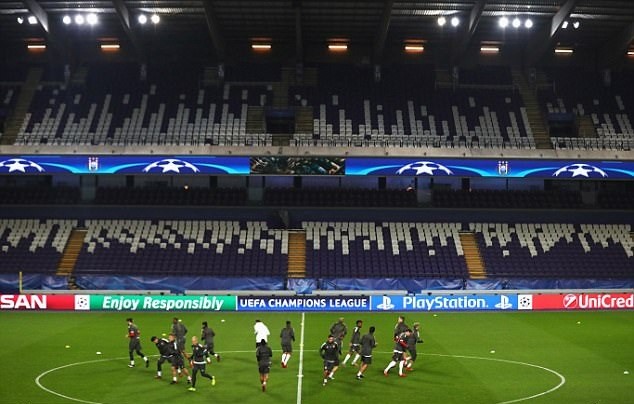 11 thương vụ mùa Đông tệ nhất lịch sử Arsenal - Bóng Đá