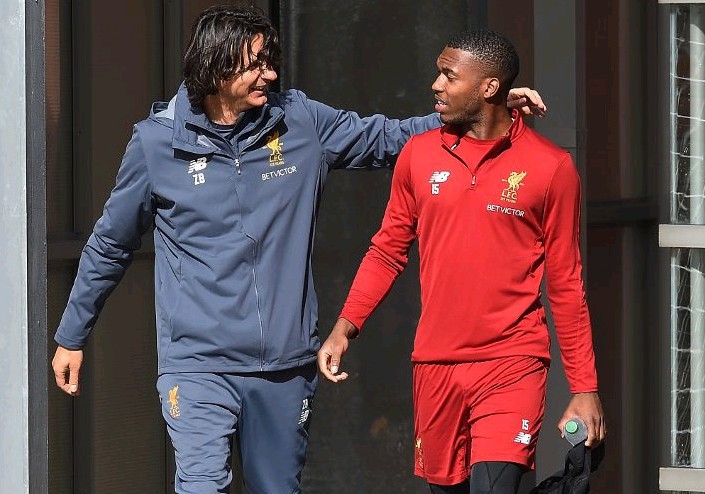 Liverpool tập luyện - Bóng Đá