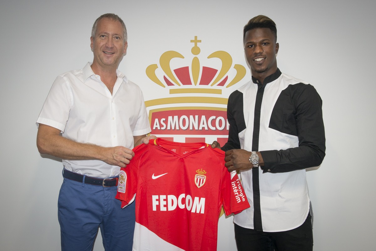 Ảnh ra mắt Jovetic và Keita Balde - Bóng Đá