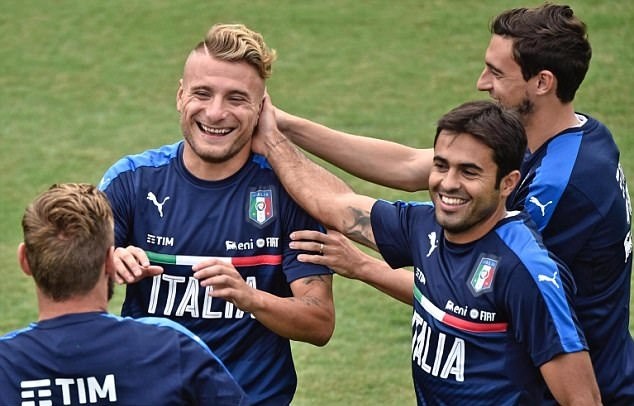 Italia tập luyện - Bóng Đá