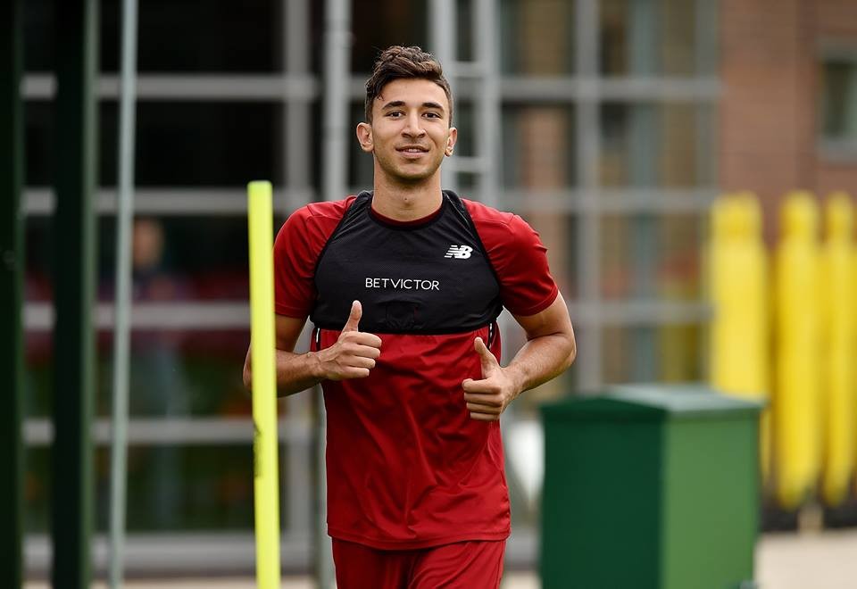 Ảnh Liverpool tập luyện - Bóng Đá