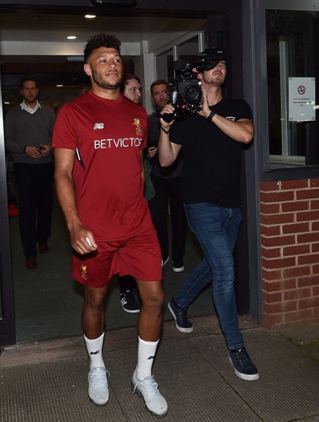 Ảnh Ox đến Liverpool - Bóng Đá