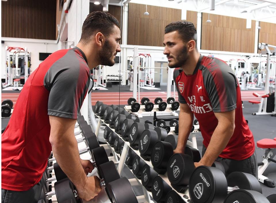 Kolasinac hoá 